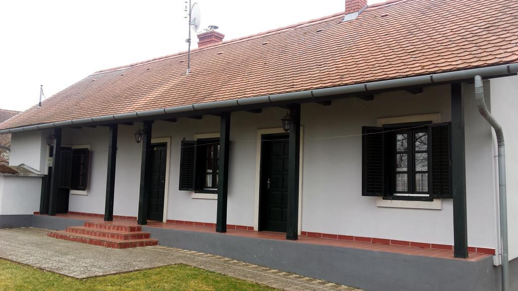 Отель Szentgyoergyvoelgy Vendeghaz Orseg Szentgyorgyvolgy Экстерьер фото